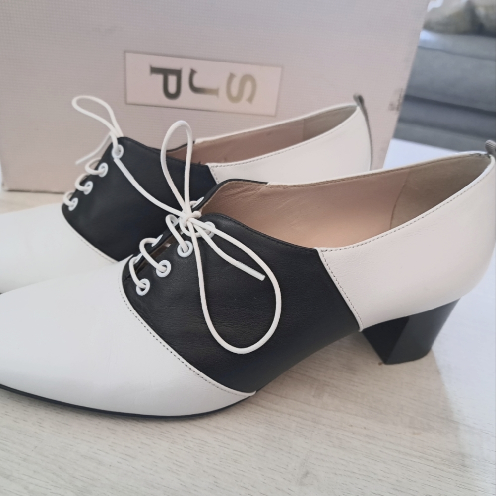 Sarah Jessica Parker heeled saddle shoes, sz 8 1/2